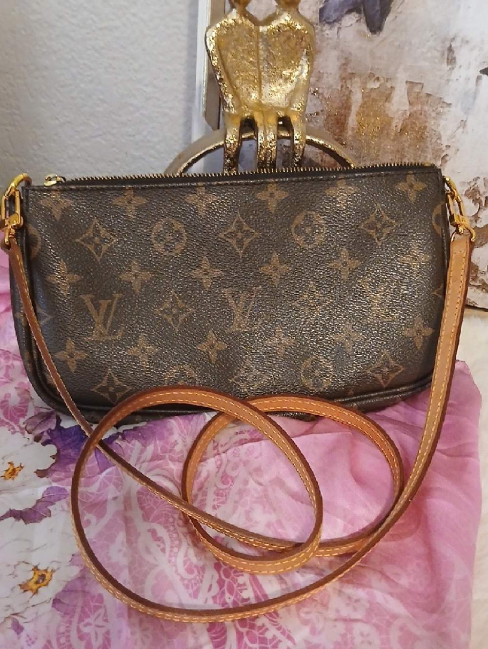 Louis Vuitton Monogram Canvas Crossbody Bag in Brown and Tan - Picture 3 of 16